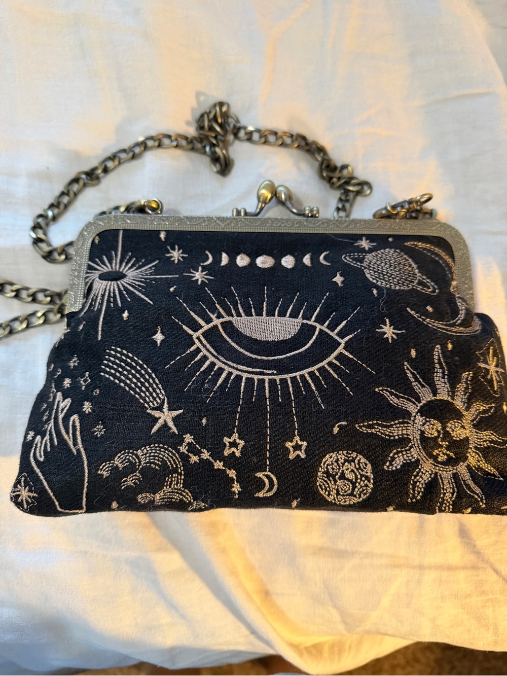 NWOT Celestial Moon Sun Embroidered Kiss Lock Crossbody Bag